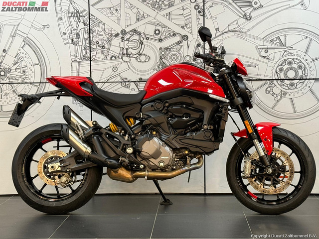 Ducati MONSTER +